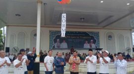 Bupati Tanjab Barat Anwar Sadat, Bersama Sekretaris KORMI dan Pengurus Serta Wakil Pengasuh Ponpes Al-Baqiyatush Shalihat (hms)