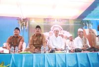 Bupati Anwar Sadat Hadiri Haul Syekh Abdul Qadir Al-Jailani di Desa Tanjung Senjulang (pro)
