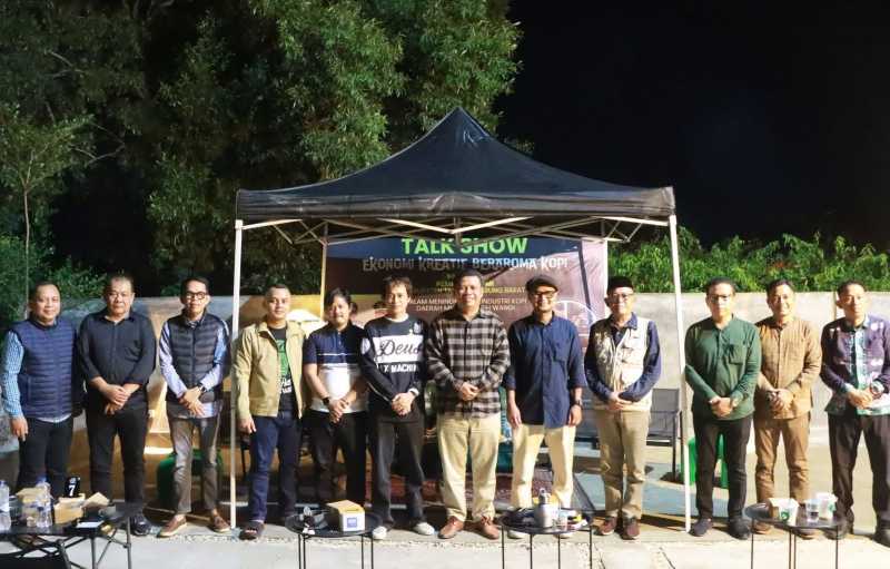 Wabup Tanjab Barat Katamso, Plt Kadis Parpora, Narasumber dan Kepala OPD Terkait Yang Hadir (hms)