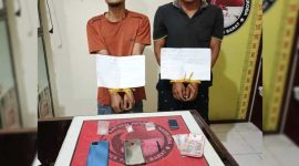 Kedua Pelaku dan Barang Bukti Yang Diamankan Petugas (hms)