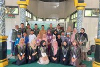 Panitia, Perangkat Desa dan. Para Perserta Festival Anak Sholeh Indonesia (ist)
