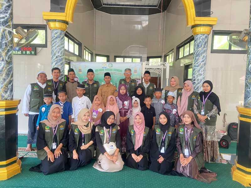 Panitia, Perangkat Desa dan. Para Perserta Festival Anak Sholeh Indonesia (ist)