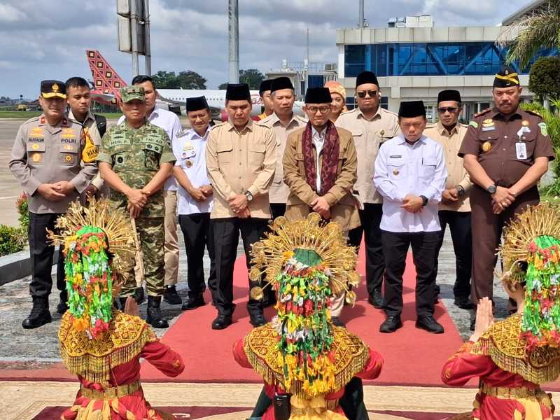 Penyambutan Wakil Menteri Haji dan Umrah RI Dr H Dahnil Anzar (penrem042gapu)