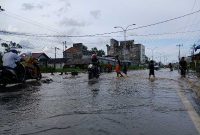 Banjir Rob di Kuala Tungkal (ist)