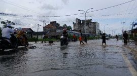 Banjir Rob di Kuala Tungkal (ist)
