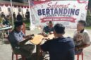 Bupati Tanjab Barat Anwar Sadat Beraama Ketua KONI, Kajari dan Kapolres Melakukan Pentandingan Eksibisi Domino (ist)