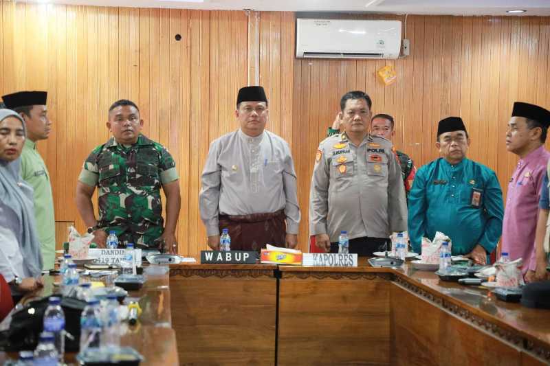 Wabup Katamso Ikut Panen Raya dan Pengumuman Swasembada Pangan Nasional Secara Virtual (pro)