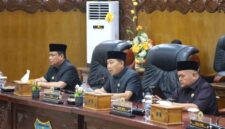 Ketua DPRD Tanjab Barat Hamdani Pimpin Paripurna Penyampaian Nota Pengantar Ranperda APBD 2027 