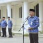 Sekda Tanjab Barat Hermansyah Saat Pimpin Apel 