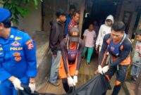 Proses Evakuasi Korban Ardan Maulana (hms)
