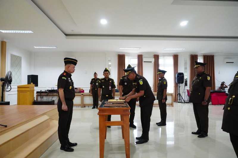 Kajari Tanjab Barat Anton Hermanto Pimpin Serrijab (hms)
