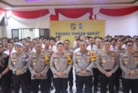 Kapolres Tanjab Barat AKBP Maulia Kuswicaksono dan Jajaran Foto Bersama Wakapolda Jambi Brigjen Pol Benny Ali Serta Rombongan (hms)