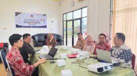 Pertemuan Perwakilan Lintastungkal.com Dengan Pihak Kepala Kantor Pertanahan Tanjab Barat Egi Metri Wilda dan Staff (Dok : BPN)