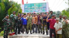 Dandim 0419/Tanjab Letkol Inf Zulhiardi, S. IP., M. Han dan Perwira Kodim, Kades Serta Masyarakat (pentjb)
