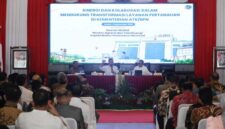 Menteri Nusron Wahid saat memimpin Rapat Koordinasi (Rakor) Transformasi Layanan Pertanahan (ATR/BPN)