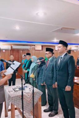 Arwin Agus Resmi Jabat Direktur RSUD KH Daud Arif, Bupati Anwar Sadat Lantik Sejumlah Pejabat