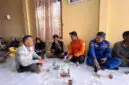 Kaos Hitam Celana Pendek, Rolah Nelayan Kuala Tungkal Ditemukan Selamat (HMS)
