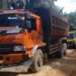 Jalan Poros Sungai Bahar Rusak Parah dan Macet. FOTO : Ms/BIN