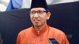FOTO : Johansyah, Kepala Biro Humas dan Protokol Sekretariat Daerah Provinsi Jambi selaku Juru Bicara Penanganan Corona Virus Disease (Covid-19) Provinsi Jambi.