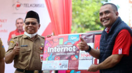 FOTO : Pemerintah Provinsi Jambi dan Telkomsel kembali meluncurkan program Merdeka Belajar Jarak Jauh (MBJJ), Senin (07/09/20). 