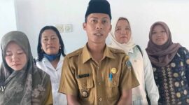 M. Sadat, Kepala Desa Penyambungan, Kecamatan Merlung. FOTO : ARY/LT