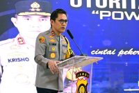Kapolda Jambi Irjen Pol. Krisno H. Siregar Membuka Rapat Kerja Teknis Fungsi Binmas Mendukung Asta Cita di Gedung Siginjai Lantai 3 Mapolda Jambi Selasa, (15/07/2025). FOTO : HMS
