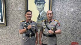 Irjen Pol Rusdi Hartono Kapolda Jambi Baru (Kiri) Irjen Pol A Rachmad Wibowo lama kini Jabat Kapolda Sumsel (Kanan). FOTO : Dhea/LT