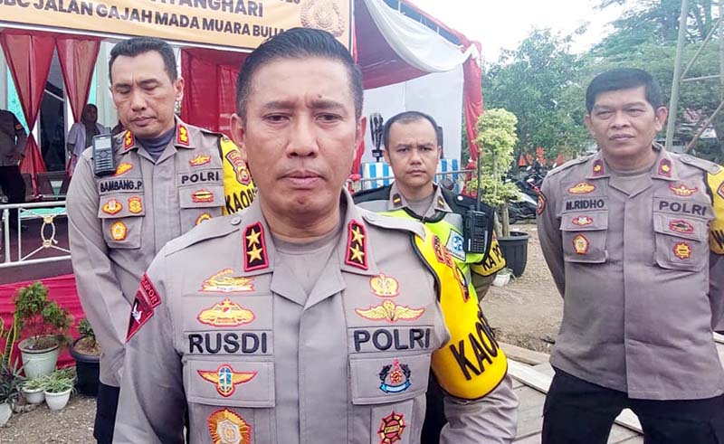Kepala Kepolisian Daerah Jambi Irjen Pol Rusdi Hartono. FOTO : Dhea
