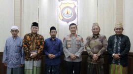 Kapolda Jambi Irjen Pol. Rusdi Hartono Terima Silaturahmi Perkumpulan Forum Komunikasi Pondok Pesantren Provinsi Jambi, Senin (22/5/23). FOTO : Ist/Hms