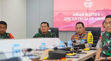 Tinjau 91 Command Center, Kapolri dan Panglima TNI Pastikan Kesiapan Personel Jelang KTT ASEAN. FOTO : Ist