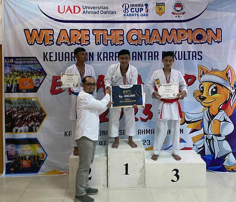 Kejuaraan Karate UAD Bimawa Cup 2023 antar fakultas di ruang auditorium kampus 3 UAD. FOTO : TIM/Panitia