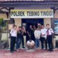 Pasutri berinisial WN alias GOGON (30) dan NG alias DEA (30) saat Diamankan di Mapolsek Tebing Tinggi. FOTO : Humas