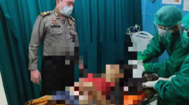 FOTO : Korban Saat Mendapatkan Pertolongan Medis di RSUD KH Daud Arif Kuala Tungkal, Minggu (02/08/20)