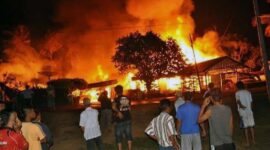 Kebakaran di Kampung Nelayah 4 Rumah Ludes 2 Rusak Berat