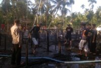 Penampakan Satu Rumah Warga Parit Cegat Pasca Ludes  Terbakar. FOTO : Polsek Tungkal Ilir