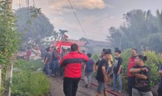 Jelang Magrib Kebakaran Landa Pemukiman Penduduk di Kuala Tungkal