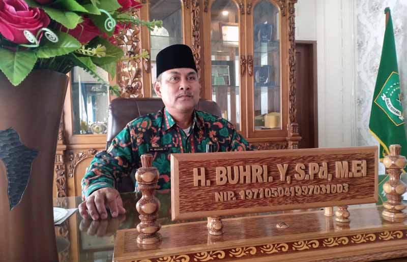 Kepala Kemenag Kabupaten Muaro Jambi H. Buhri Y, S.Pd, M.EI