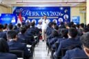 Menteri Ketenagakerjaan Yassierli memberikan Kuliah Umum di hadapan ratusan mahasiswa Politeknik Mitra Industri, Bekasi, Rabu (16/9/2026). (FOTO : Dok. Biro Humas Kemnaker)