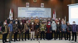 Acara penyerahan LHP atas LKPD Tahun Anggaran 2021 kepada Pemerintah Kabupaten Kerinci dan Kota Sungai Penuh di Kantor BPK Perwakilan Provinsi Jambi, Jumat (13//5/22). FOTO : Humas BPKP Jambi