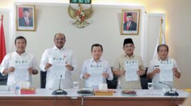 Gubernur Jambi, Bupati Tanjabar dan Bupati Tanjabtim dalam Pertemuan Terbatas di Kemendagri membahas Tapal Batas, Rabu (31/5/23). FOTO : Istimewa