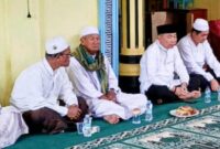 Ketua DPRD Tanjab Barat, Hamdani Hadiri Isra Mi'raj di Masjid Nurul Huda. FOTO : HMS