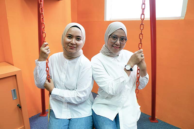 Tanti Nur Dwiyanti (Tanti) dan Dewi Rakhmawati (Dewi). FOTO : Tim