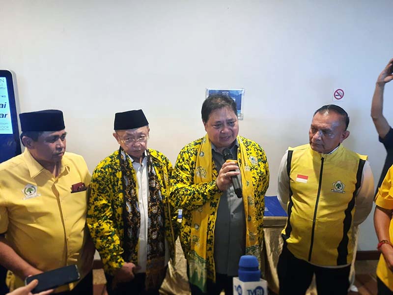 Ketua Umum Partai Golkar Airlangga Hartarto dan Ketua DPD Partai Golkar Jambi H. Cek Endra. FOTO : Dhea