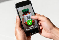 Bahaya Mengintai! Vitamin Palsu Banjiri E-commerce, Konsumen Cerdas Teliti Sebelum CO. FOTO : LT/AI