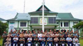 Danrem 042/Gapu Brigjen TNI Supriono, S.IP., M.M Bersama Peserta SSDN Program Dikreg Angkatan LXV Lemhanas 2023. FOTO : PENREM