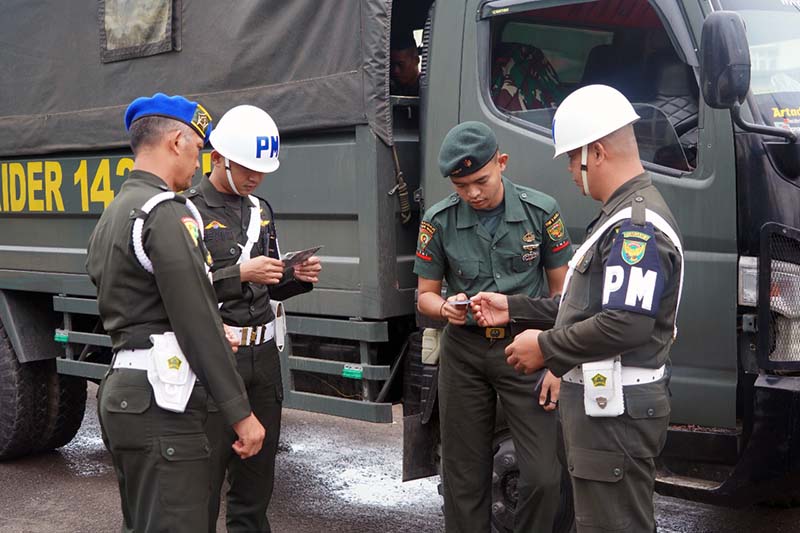 Sosialisasi Operasi Gaktib dan Operasi Yustisi Polisi Militer TA 2023 dari Denpom II/2 Jambi di Balai Prajurit Makorem 042/Gapu, Kamis (12/1/23). FOTO : PENREM