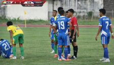 FC Kota Jambi vs Muaro Jambi pada Semifinal di Stadion Tri Lomba Juang Kota Jambi, Jumat (23/2/26). FOTO : LT