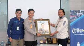 Kapolda Jambi Irjen Pol Rusdi Hartono Saat Kunjungan di Kantor Tribun Jambi, Selasa, (25/10/22). FOTO : Hms Polda
