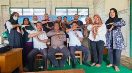 Workshop Pembentukan Komunitas Belajar Bertempat di Sekolah Menengah Pertama Negeri (SMPN) Satu Atap 1 Maro Sebo, Rabu (18/10/23). FOTO : HMS