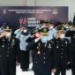 Kakanim Kelas II TPI Kuala Tungkal dan Jajaran mengikuti Upacara Peringatan Hari Bhakti Imigrasi ke-72, di Aula Kantor Imigrasi, Kamis (27/1/22). FOTO: Dok Kanim Kelas II TPI Kuala Tungkal